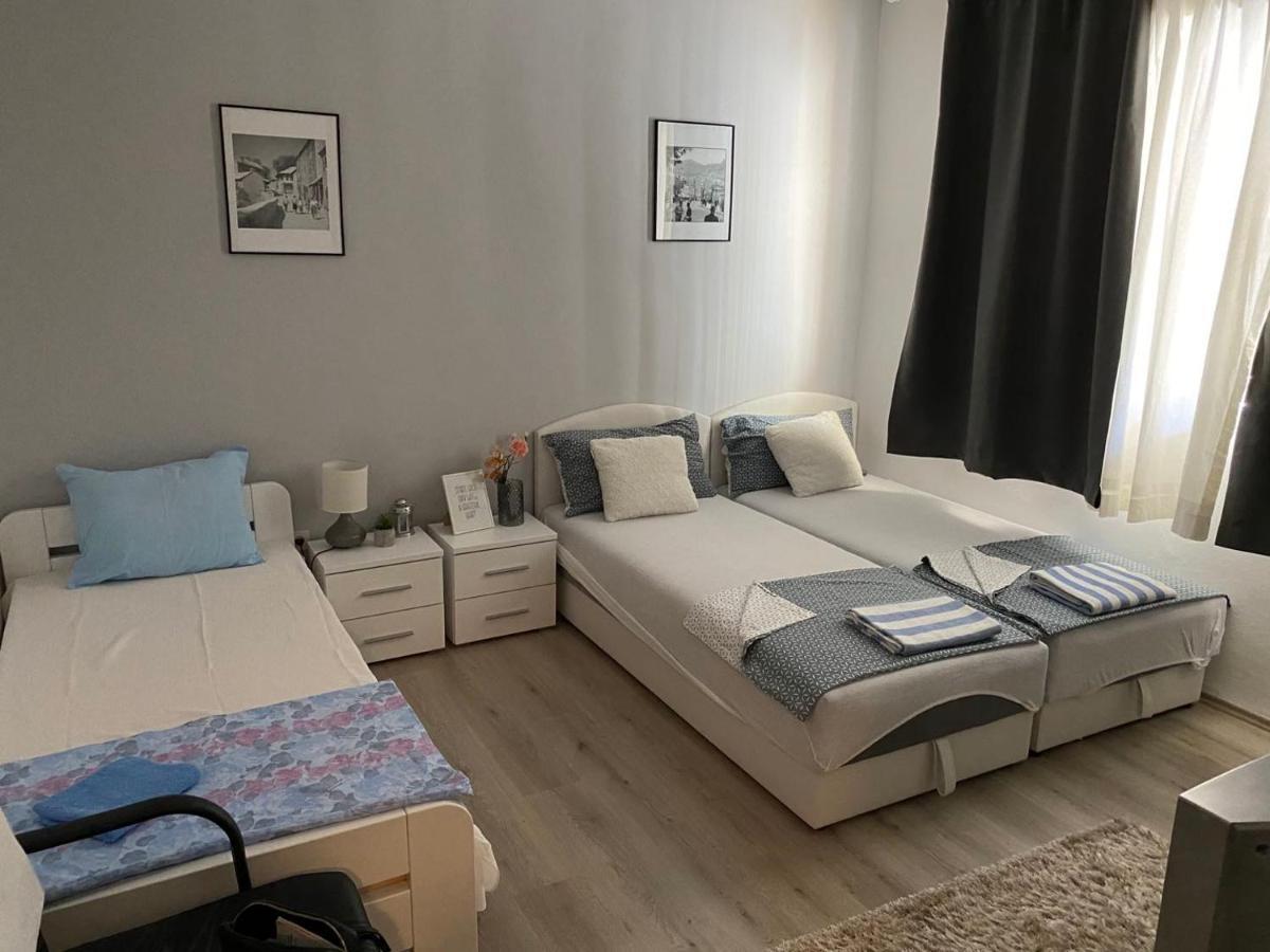 Lamiya'S 2 Bedroom Apartment Mostar Esterno foto
